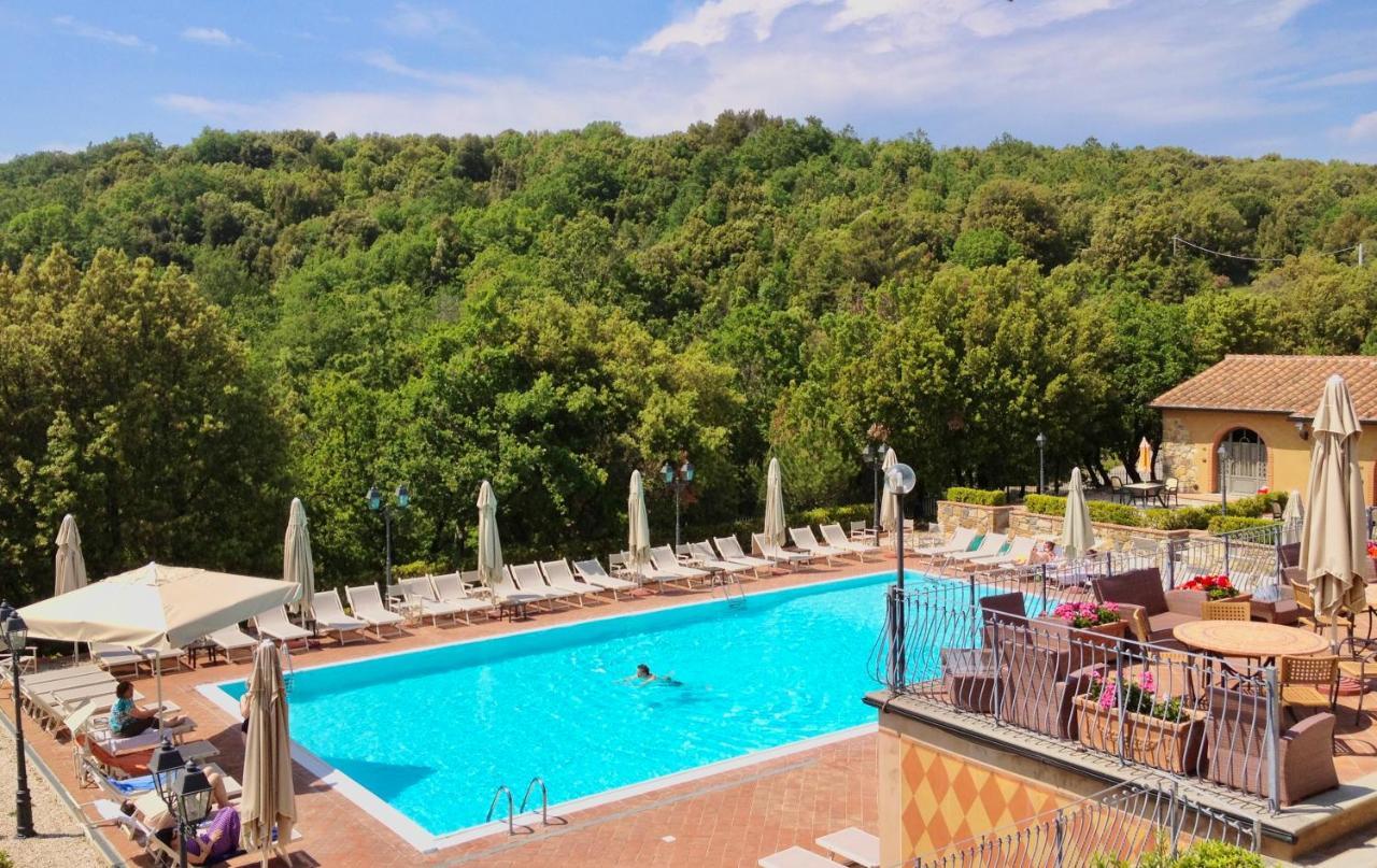 Apartments In Residence With Swimming Pool In Monteverdi Marittimo Exterior photo