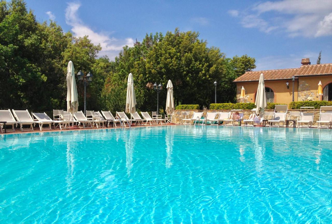 Apartments In Residence With Swimming Pool In Monteverdi Marittimo Exterior photo